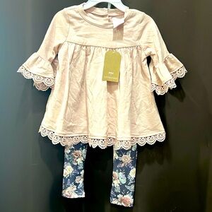 Savannah Outfit, Floral Legging & Top, NWT, Size 3t
